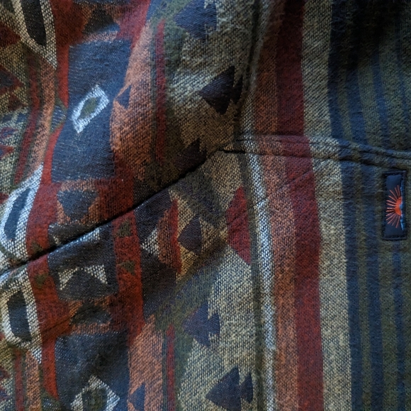 FAHERTY Pacific Hoodie - Picture 4 of 5